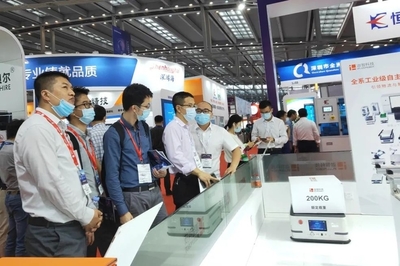 智慧物流驱动面板行业革新 迦智科技亮相C-Touch展会，引领工业物流新篇章